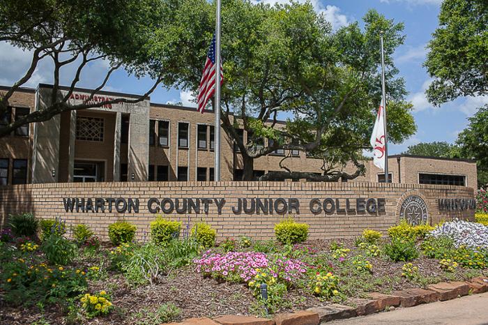 Wharton County Junior College is collaborating with the University of Houston to streamline the transfer process for graduates pursuing a bachelor’s degree.
